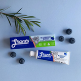 Grants of Australia Kids Natural Toothpaste (Fluoride Free) - Blueberry Burst  แกรนท์ ออฟ ออสเตรเลีย ยาสีฟันธรรมชาติสำหรับเด็ก สูตรบลูเบอร์รี่ เบิซท (75 g