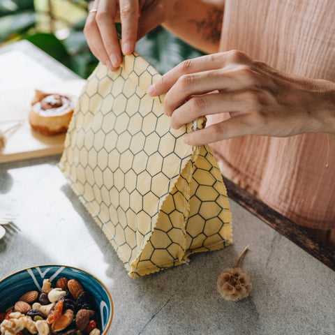 Superbee Waxed Lunch Bags with Compartments ถุงใส่ข้าวกลางวันเคลือบแว็กซ์พร้อมช่อง (2 Pockets / 3 Pockets)