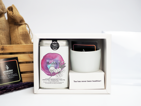 Jasberry ชุดของขวัญสุขภาพ ชาข้าวแจสเบอร์รี่คั่วและแก้วเซรามิก ชุด A-01 Gift Set Roasted Jasberry Rice Tea + Ceramic Mug (750 g) - Organic Pavilion